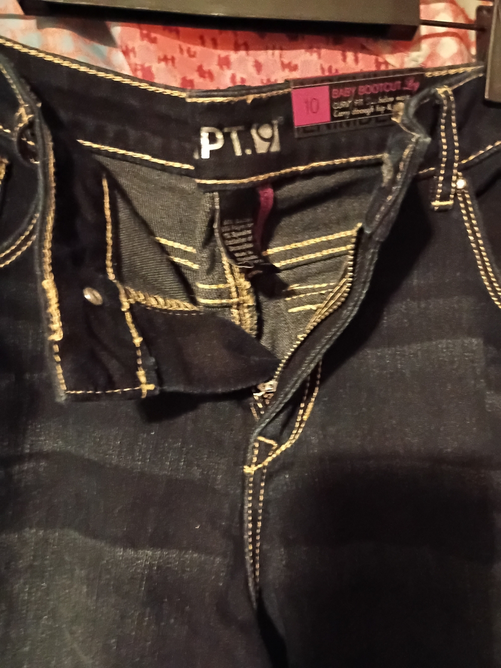 Apt. 9 Dark Blue Bootcut Jeans with Contrast Stitching